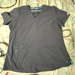 Med couture Scrub top